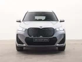 BMW iX1 (2026) thumbnail 6