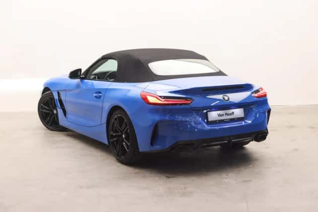 BMW Z4 (2021) thumbnail 2
