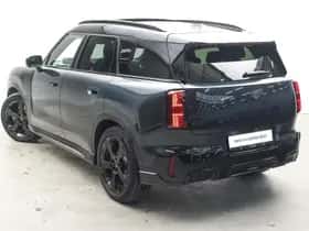 MINI Countryman (2024) thumbnail 2
