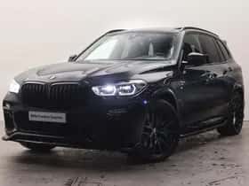 BMW X5 (2021)