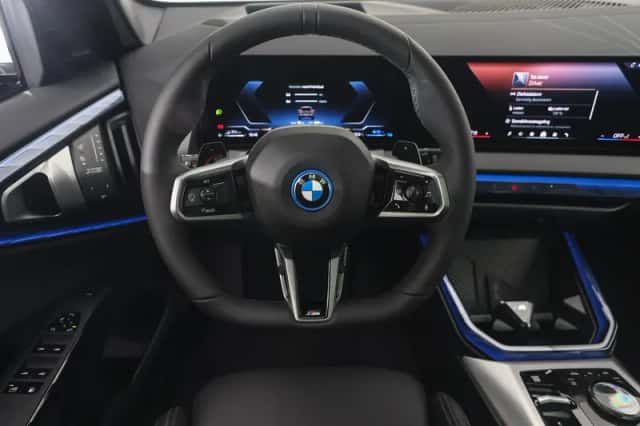 BMW X3 (2026) thumbnail 3