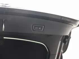 BMW i4 (2026) thumbnail 33
