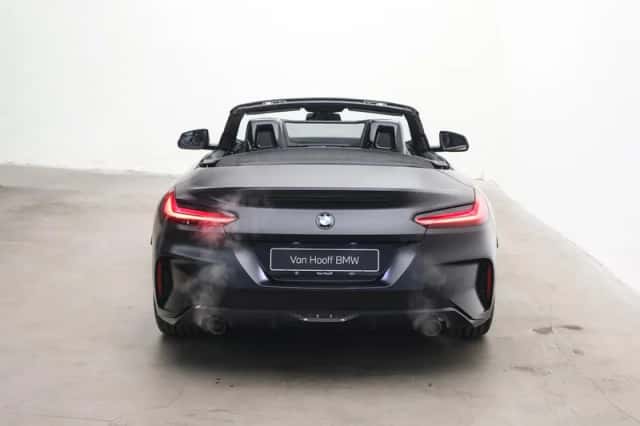 BMW Z4 (2026) thumbnail 6