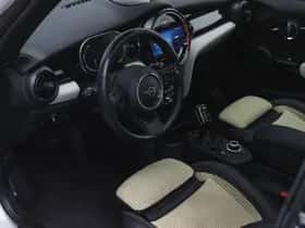 MINI Electric (2022) thumbnail 3