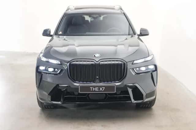 BMW X7 (2026) thumbnail 6