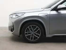 BMW X1 (2023) thumbnail 4