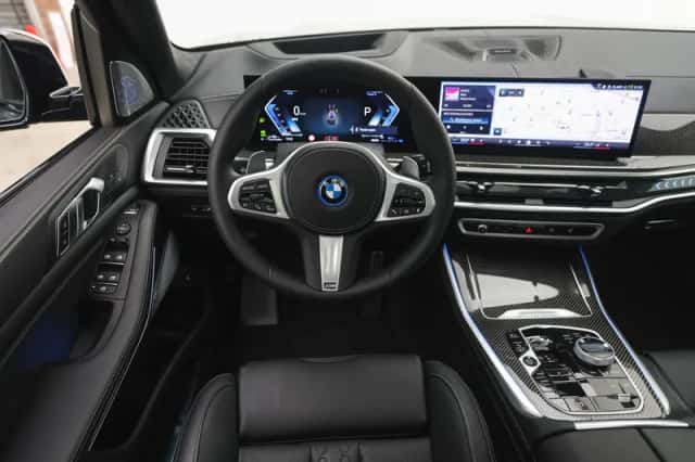 BMW X5 (2026) thumbnail 3