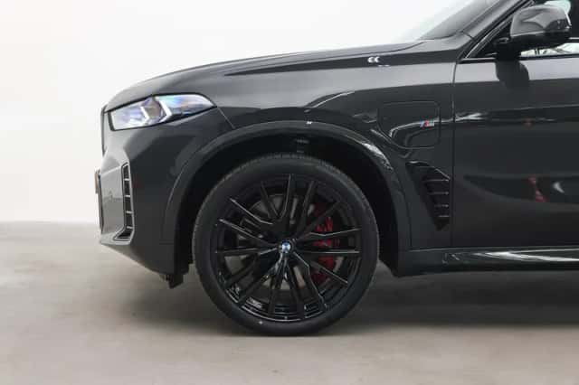 BMW X5 (2026) thumbnail 5