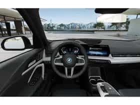 BMW iX1 (2026) thumbnail 7