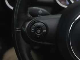 MINI Cabrio (2019) thumbnail 15