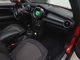 MINI Cabrio (2019) thumbnail 9