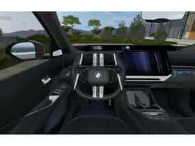 BMW iX3 (2026) thumbnail 7