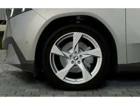 BMW iX3 (2026) thumbnail 6