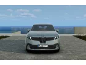 BMW iX3 (2026) thumbnail 3