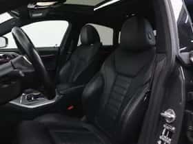 BMW i4 (2023) thumbnail 11