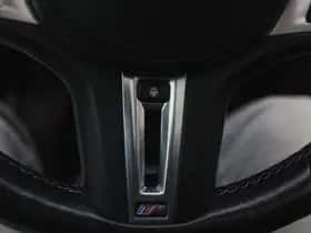 BMW i4 (2023) thumbnail 17