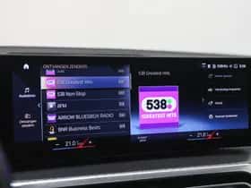 BMW i4 (2023) thumbnail 21