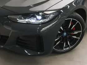 BMW i4 (2023) thumbnail 29