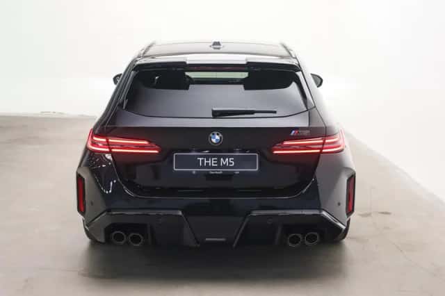 BMW M5 (2026) thumbnail 6