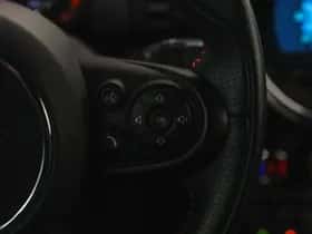 MINI Hatchback (2018) thumbnail 12