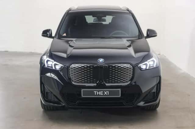 BMW iX1 (2026) thumbnail 6