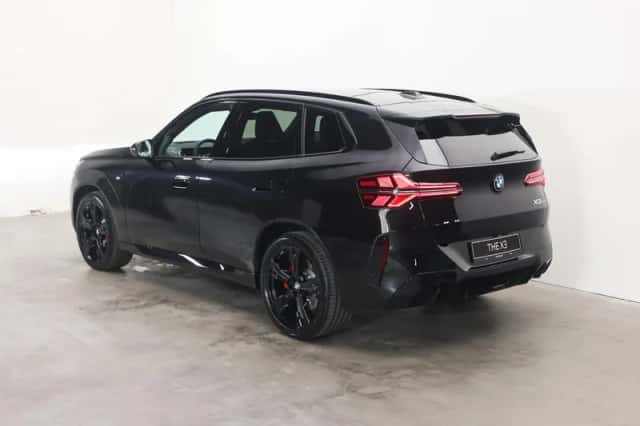 BMW X3 (2026) thumbnail 2