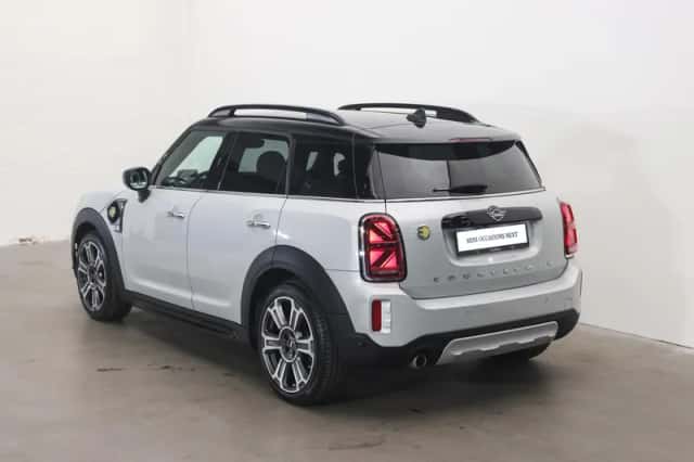 MINI Countryman (2022) thumbnail 2