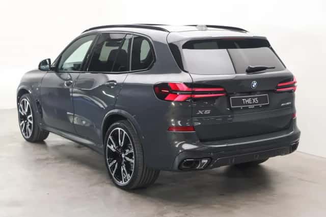 BMW X5 (2026) thumbnail 2