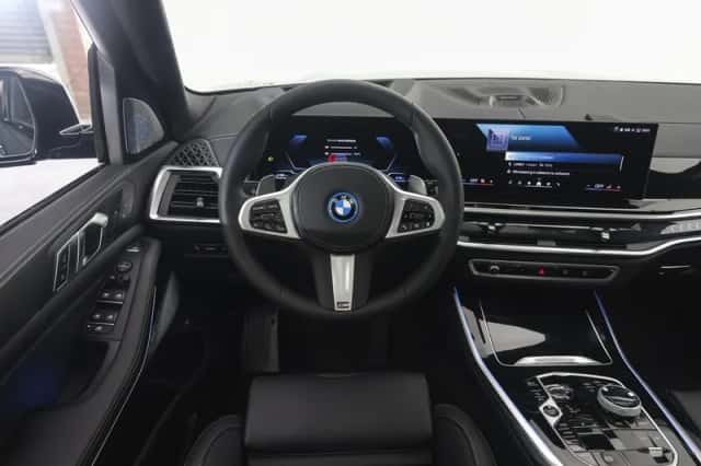 BMW X5 (2026) thumbnail 3