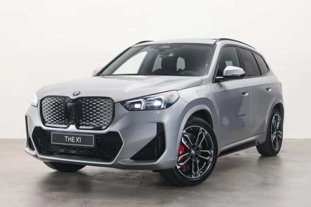 BMW iX1 (2026) thumbnail 1