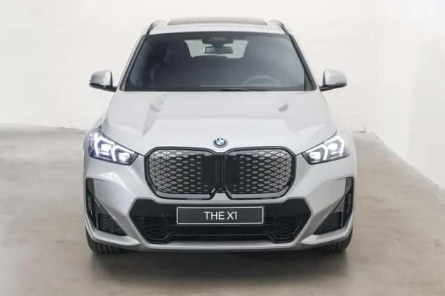 BMW iX1 (2026) thumbnail 6
