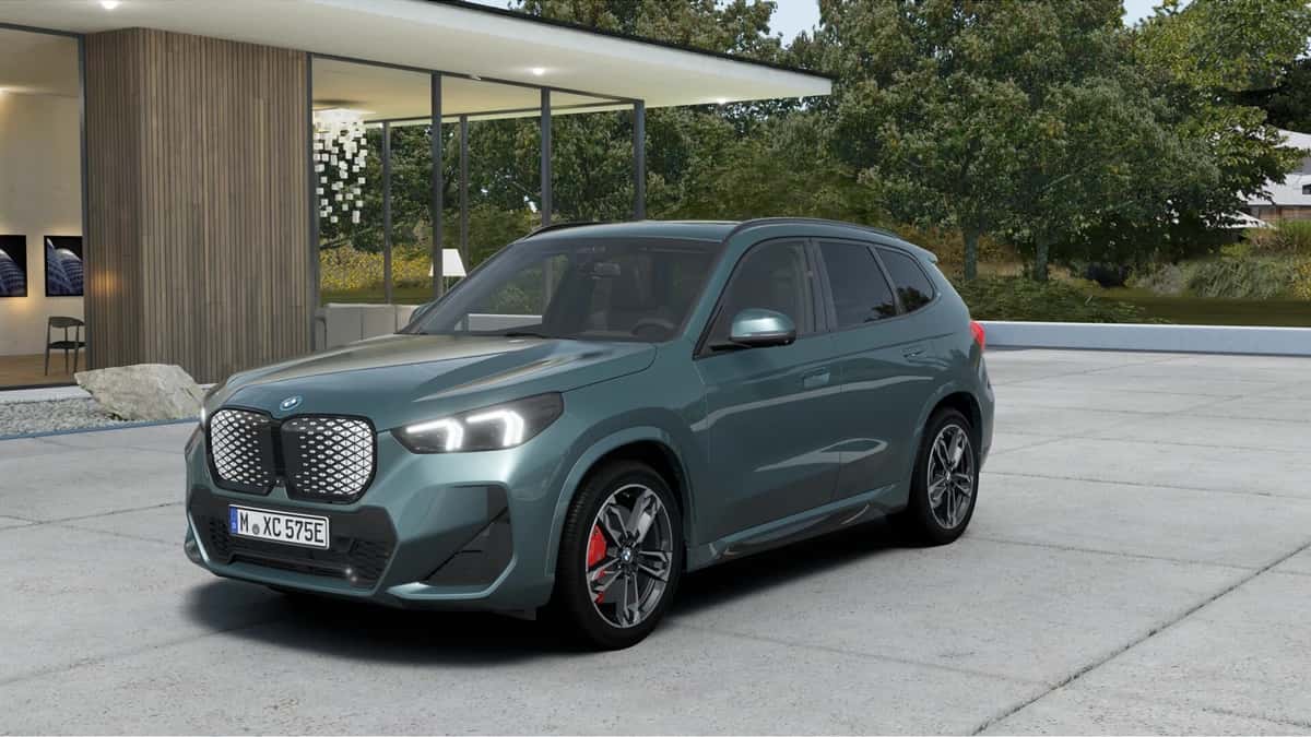 BMW iX1 (2026) — foto 1