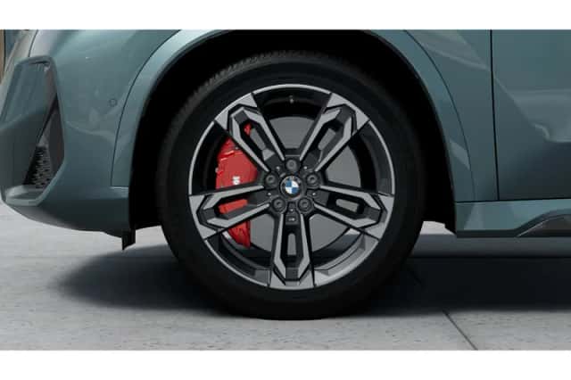 BMW iX1 (2026) thumbnail 6