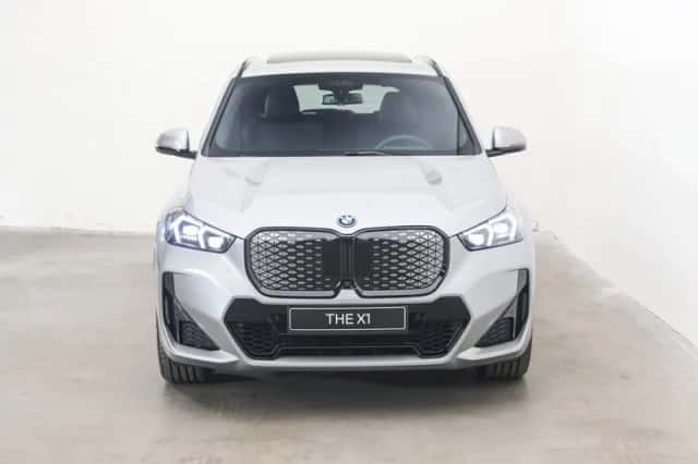 BMW iX1 (2026) thumbnail 6