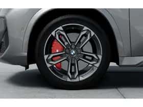 BMW iX1 (2026) thumbnail 6