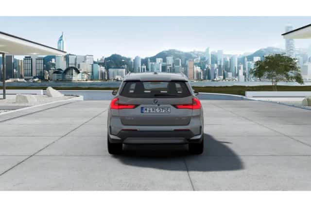 BMW iX1 (2026) thumbnail 4