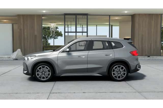 BMW iX1 (2026) thumbnail 5