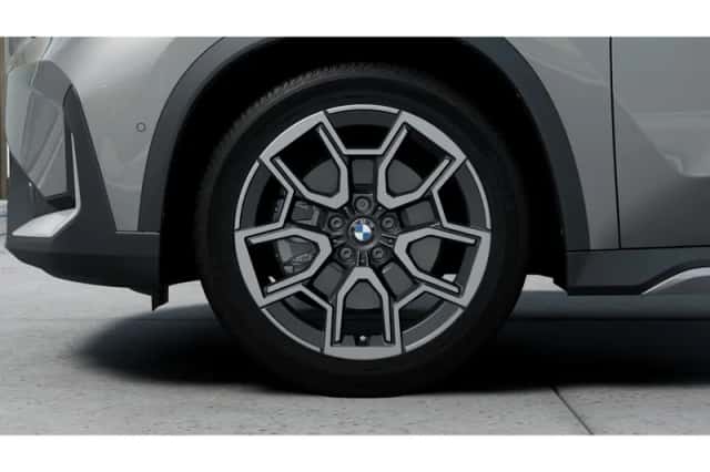BMW iX1 (2026) thumbnail 6