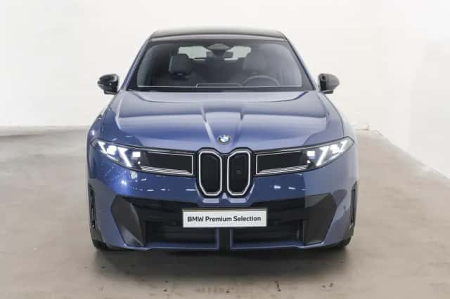 BMW iX3 (2026) thumbnail 5