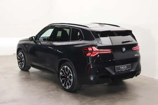 BMW X3 (2026) thumbnail 2