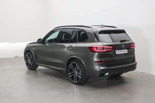 BMW X5 (2022) thumbnail 2