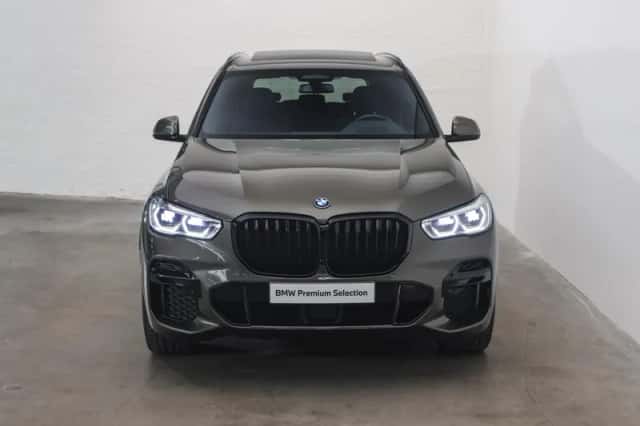 BMW X5 (2022) thumbnail 6