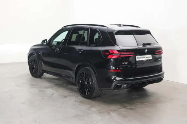 BMW X5 (2026) thumbnail 2