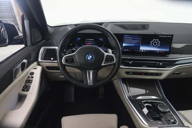 BMW X5 (2026) thumbnail 3
