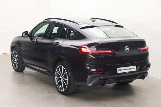 BMW X4 (2021) thumbnail 2