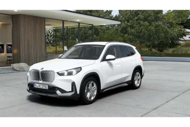BMW iX1 (2026) thumbnail 1