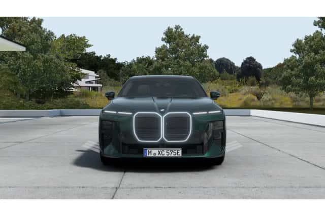 BMW i7 (2026) thumbnail 3