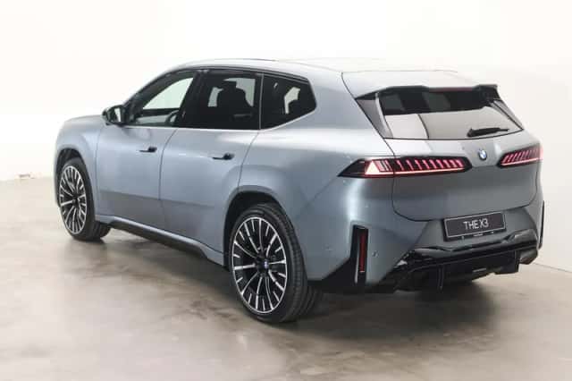 BMW iX3 (2026) thumbnail 2