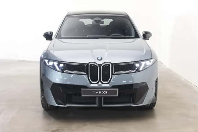 BMW iX3 (2026) thumbnail 5