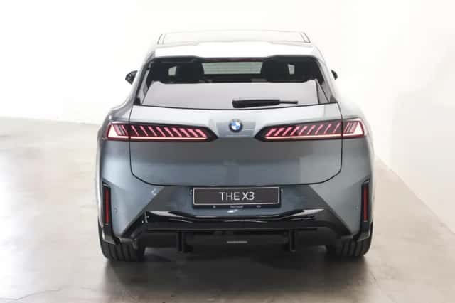 BMW iX3 (2026) thumbnail 6